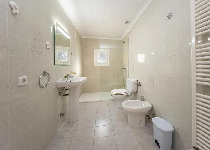 El By Homevillas360 波连萨港